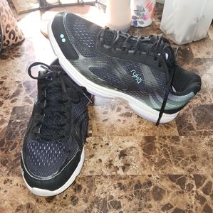 Ryka Devotion plus 2 women running sneakers